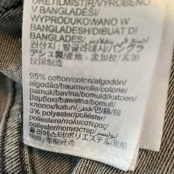 Calvin Klein Jeans - Picture 6 of 8